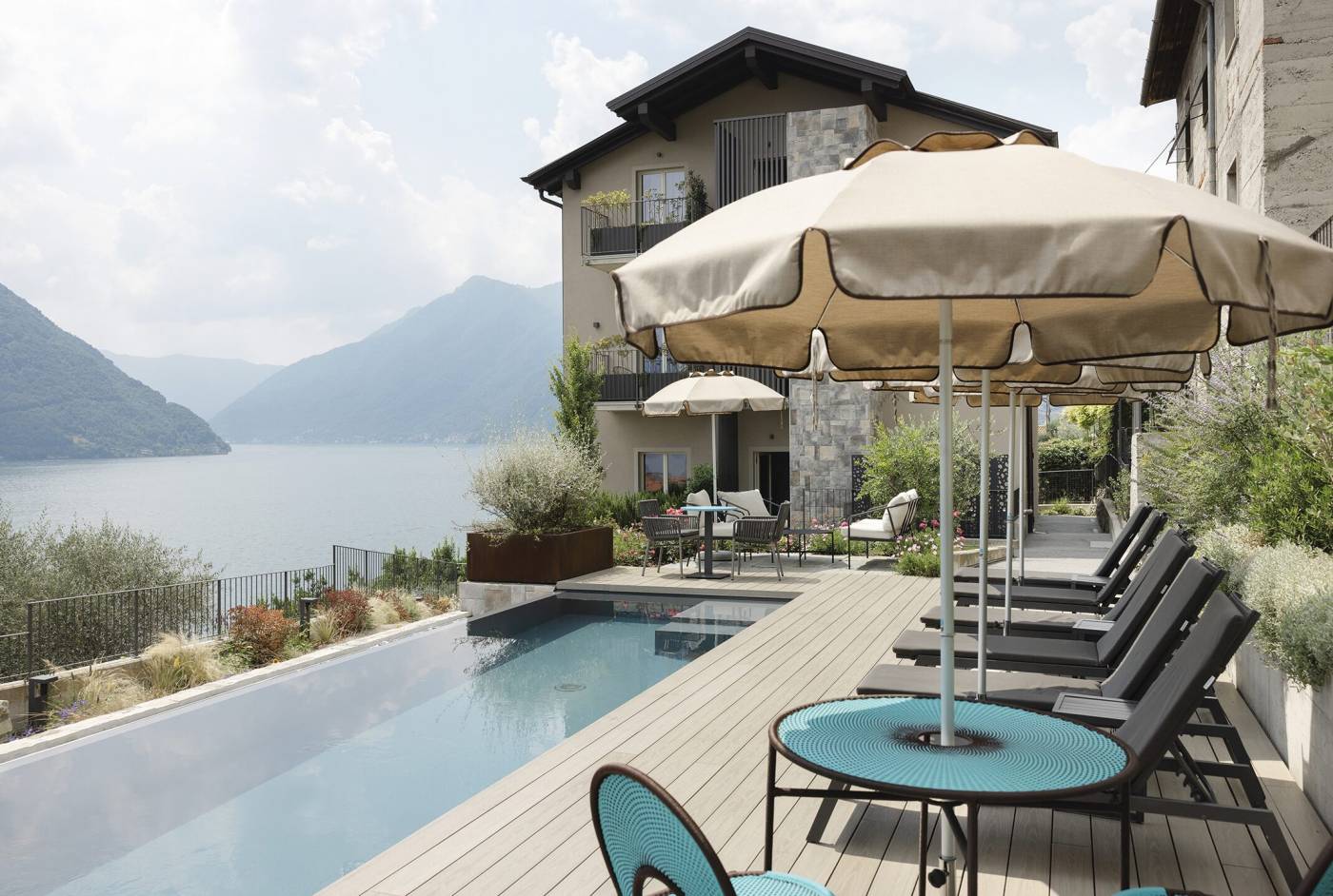 new-visibility-agenzia-comunicazione-marketing-digitale-cantu-_0000_hotel_web