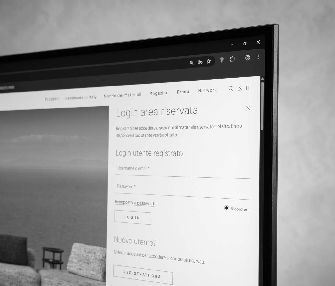 new-visibility-agenzia-comunicazione-marketing-digitale-cantu-realizzazione-siti-web-login-area-riservata-utente