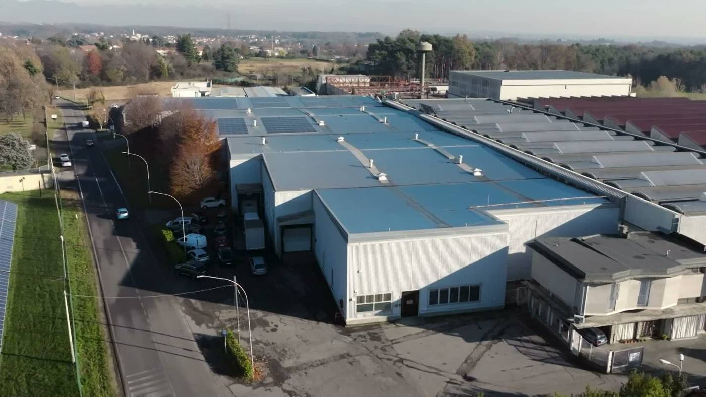 corporate-aziendale-e-produzione-ibierre-video-corporate-def.jpg