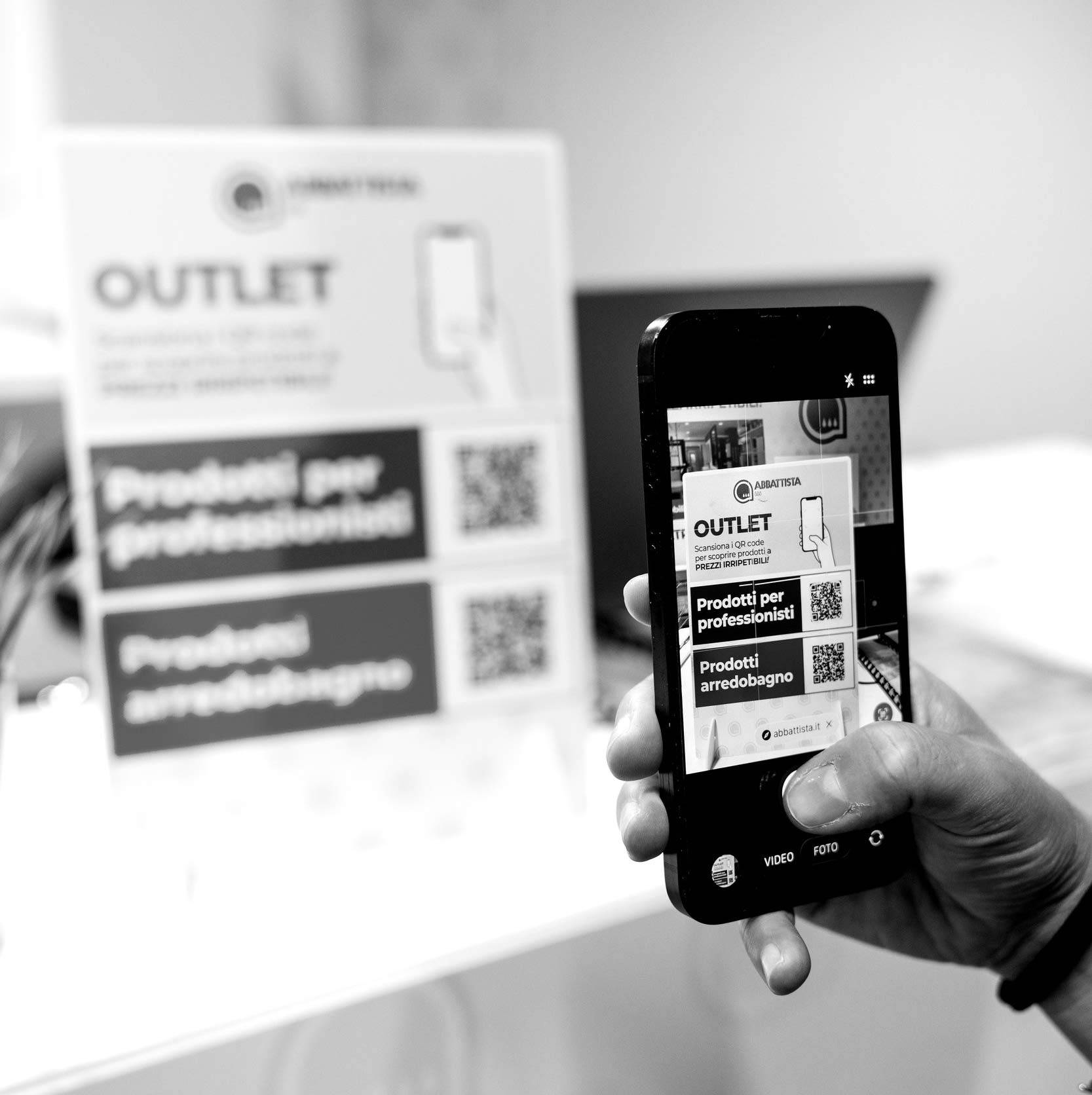 new-visibility-agenzia-comunicazione-marketing-digitale-cantu-realizzazione-siti-web-sito-mobile-landing-page-01