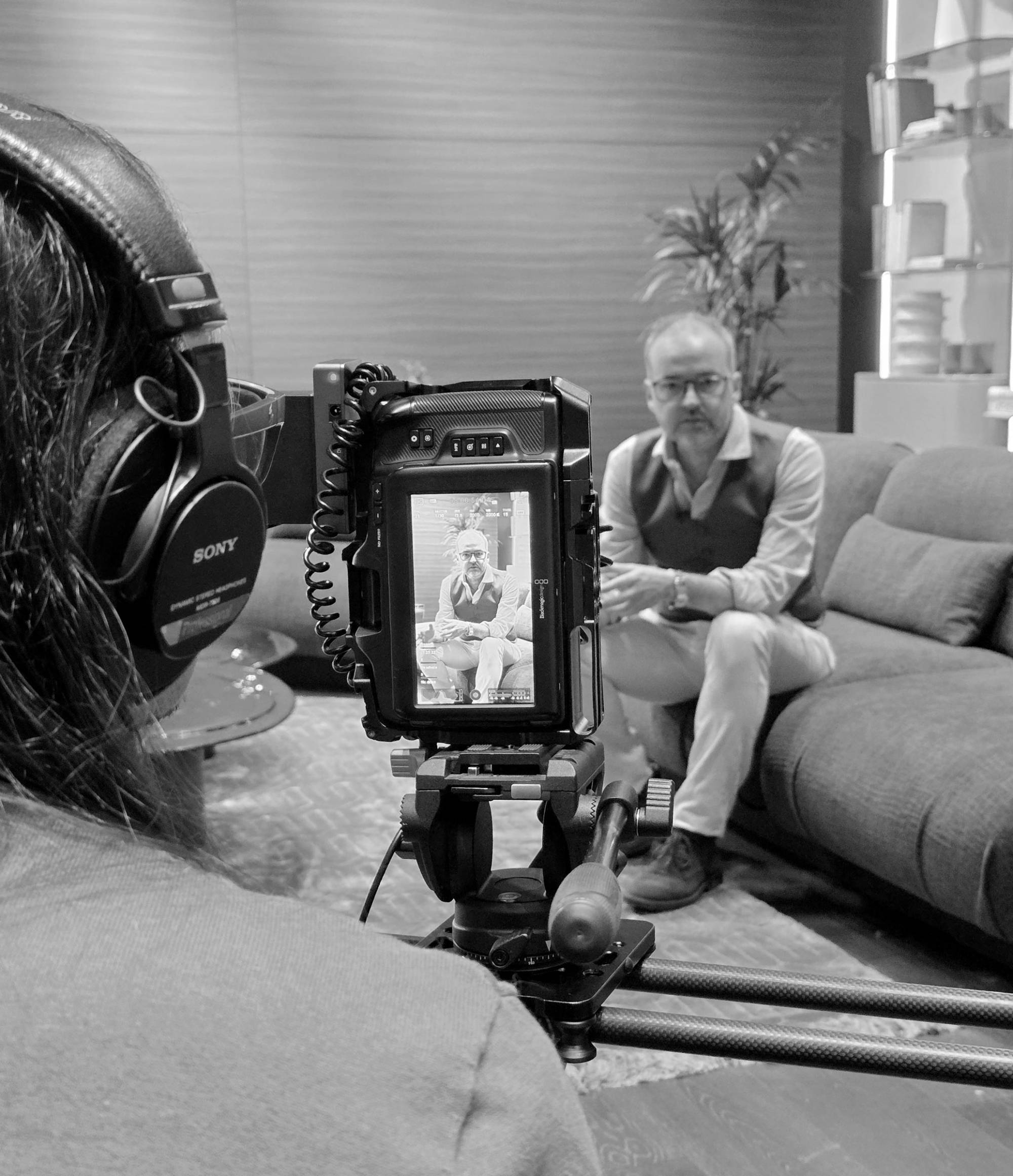 new-visibility-agenzia-comunicazione-marketing-digitale-cantu-provincia-como-video-intervista