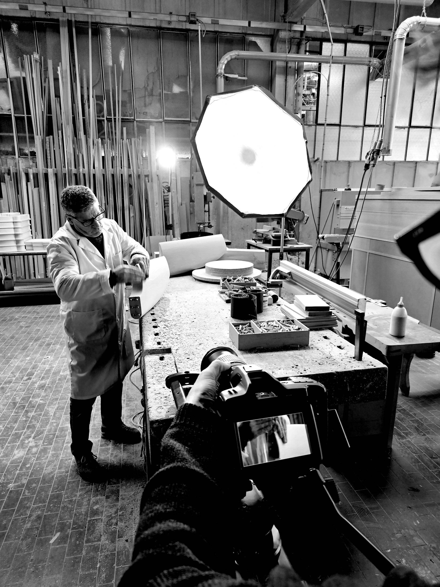 new-visibility-agenzia-comunicazione-marketing-digitale-cantu-provincia-como-camera-professionale-01